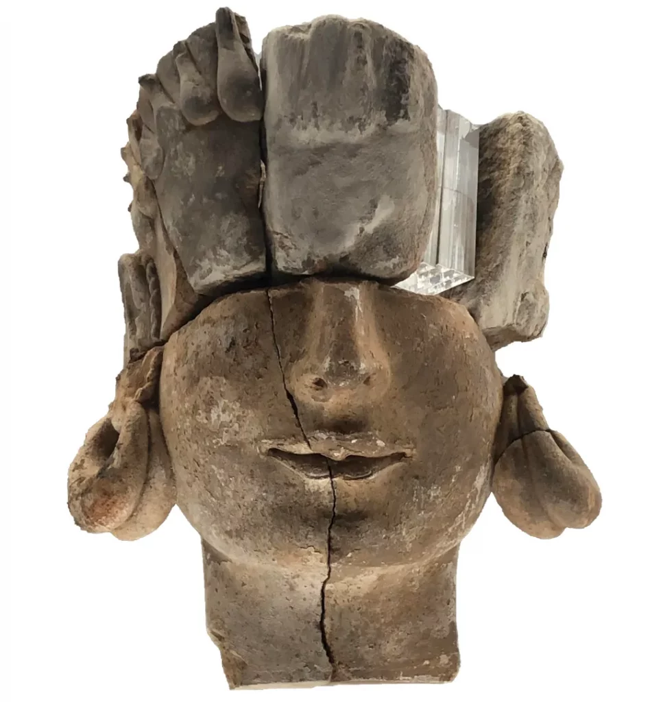 Rostro tartésico Casas de el Turrunuelo